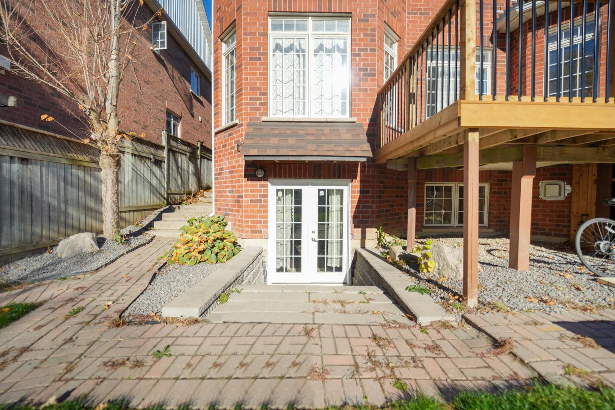 Cozy Lovely Ravine Facing Suite. Mississauga Exterior photo
